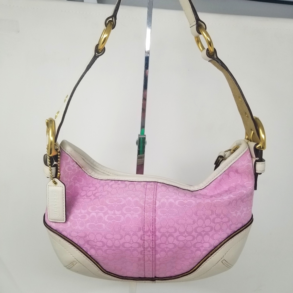 PINK COACH HANDBAG.